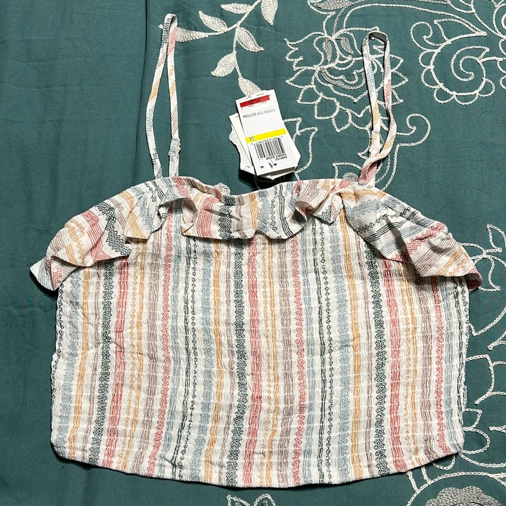 NWT HIPPIE ROSE striped crop top Size M